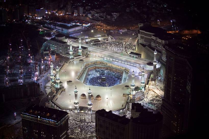 Kaaba in Masjid al Haram with pilgrims performing Tawaf